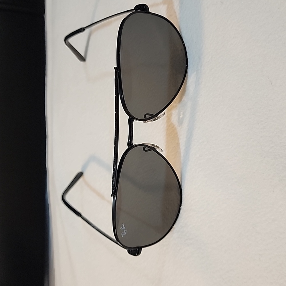 Ray-Ban New Aviator Black/Dark Grey Sunglasses, Gently Worn